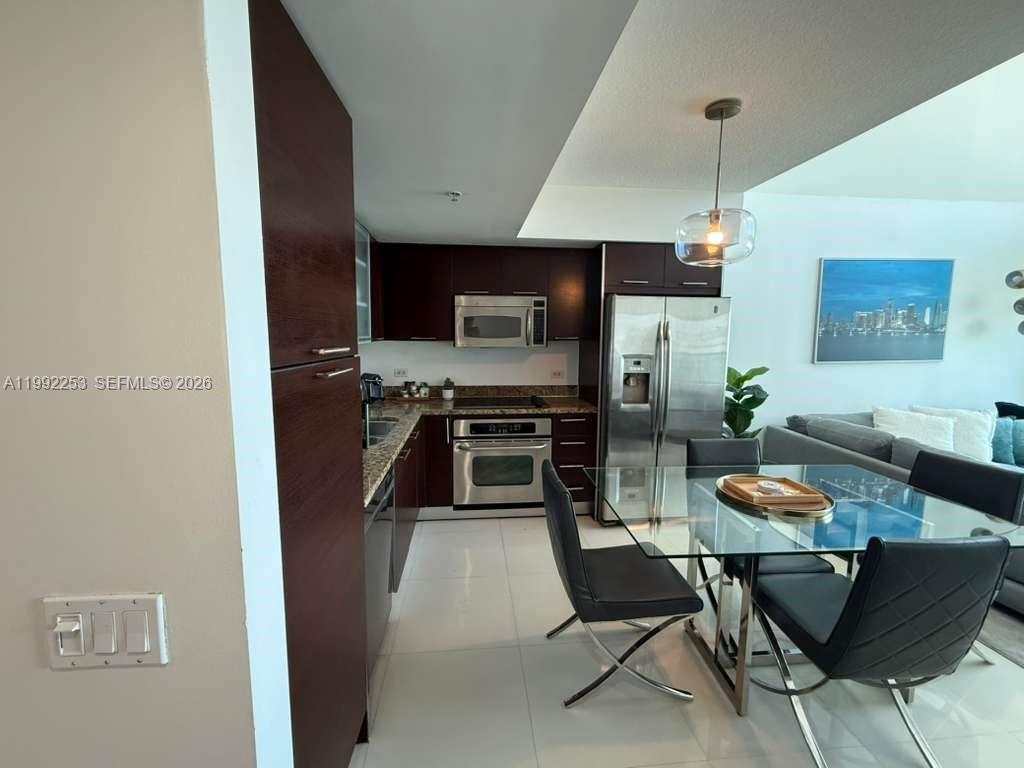 41 SE 5th St #2307, Miami FL 33131
