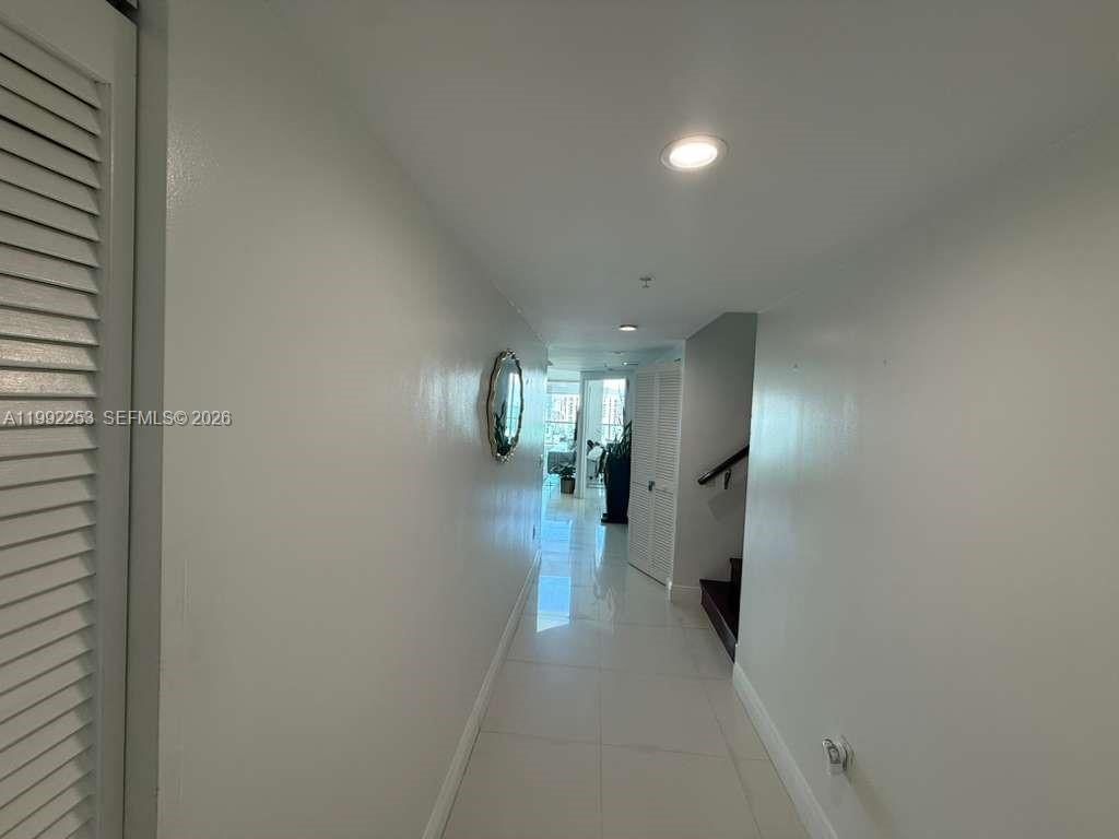 41 SE 5th St #2307, Miami FL 33131