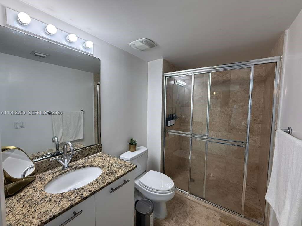 41 SE 5th St #2307, Miami FL 33131