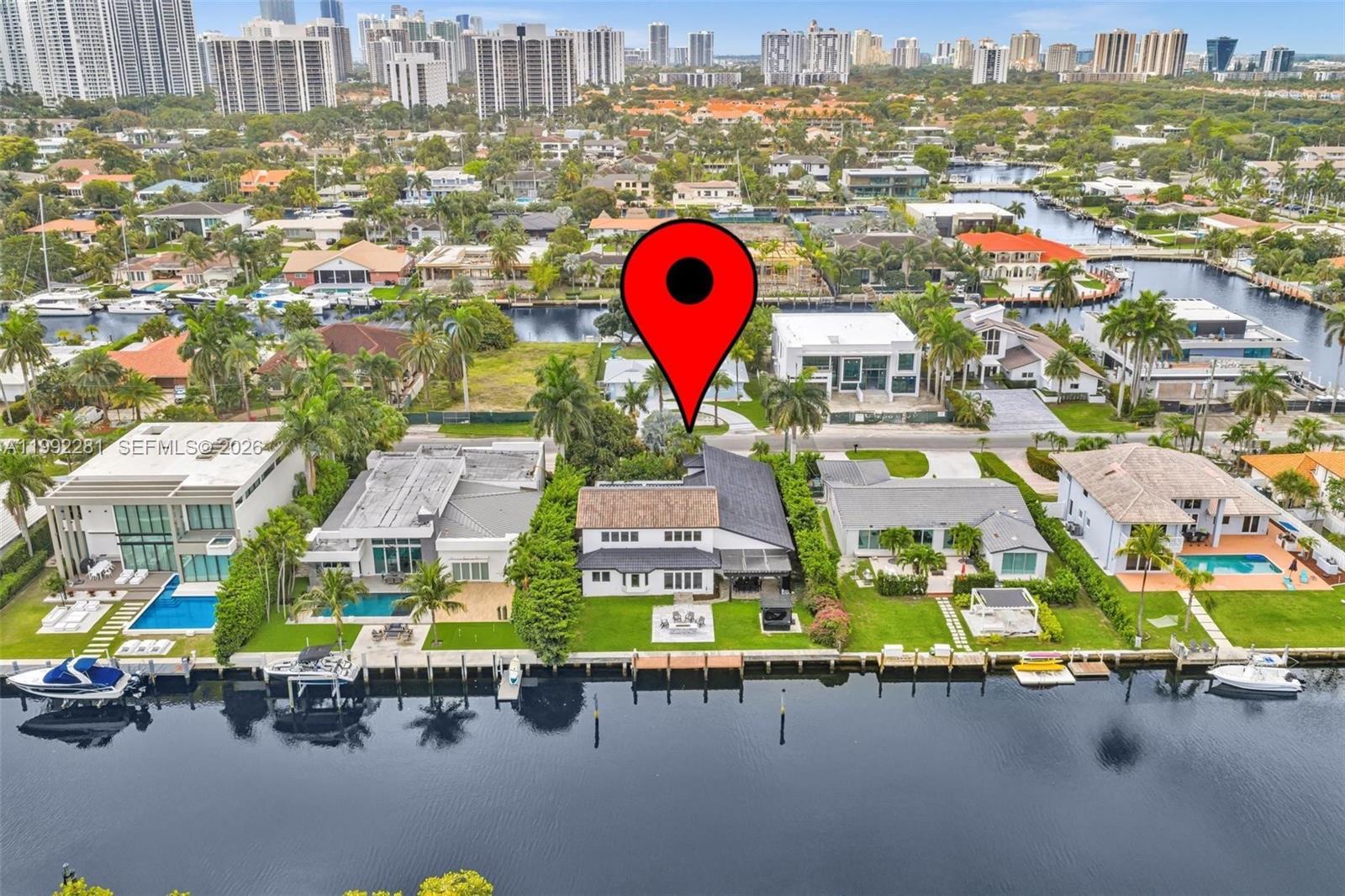 472 Sunset Dr, Hallandale Beach FL 33009