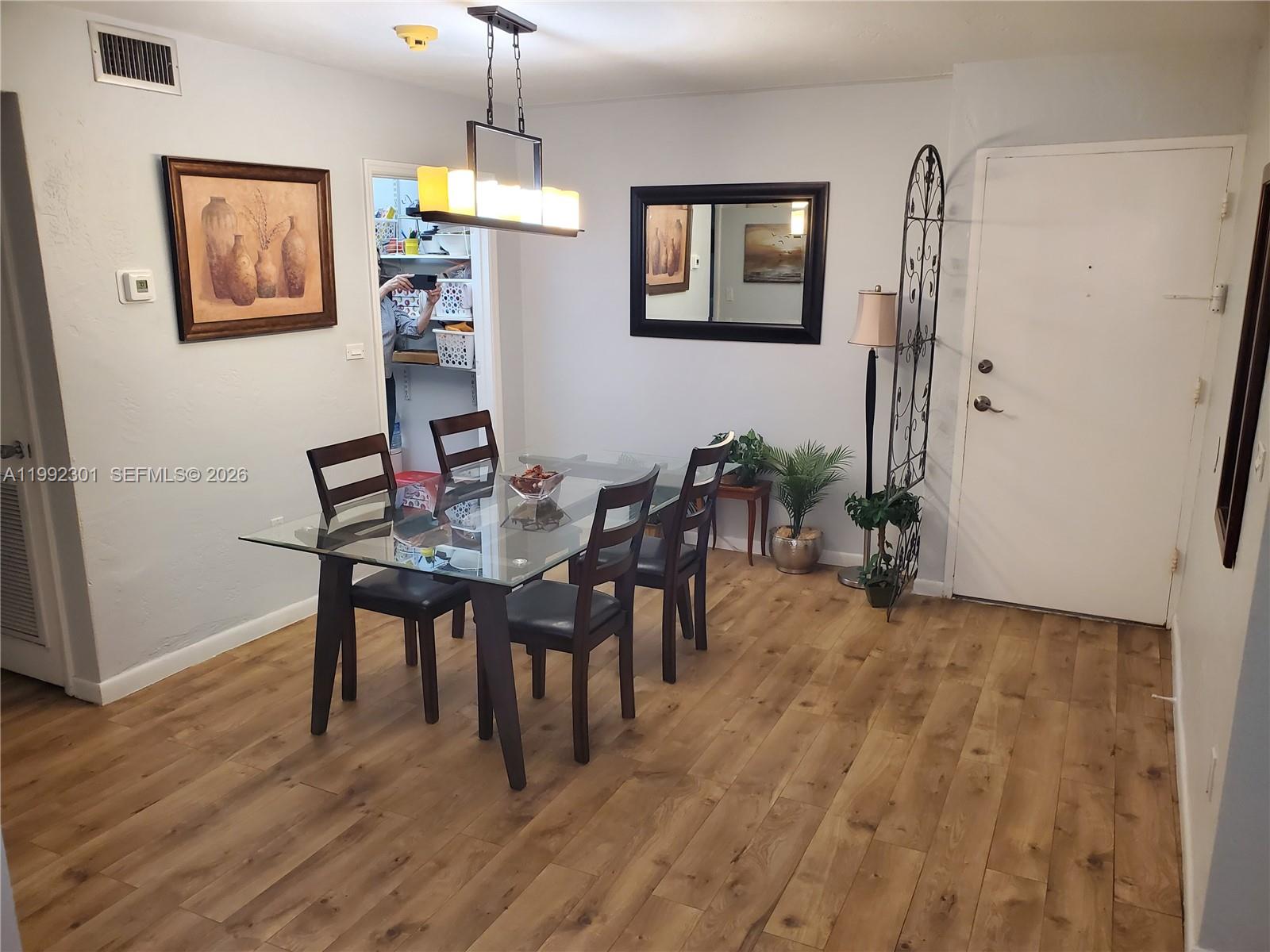 1205 Mariposa Ave #206, Coral Gables FL 33146