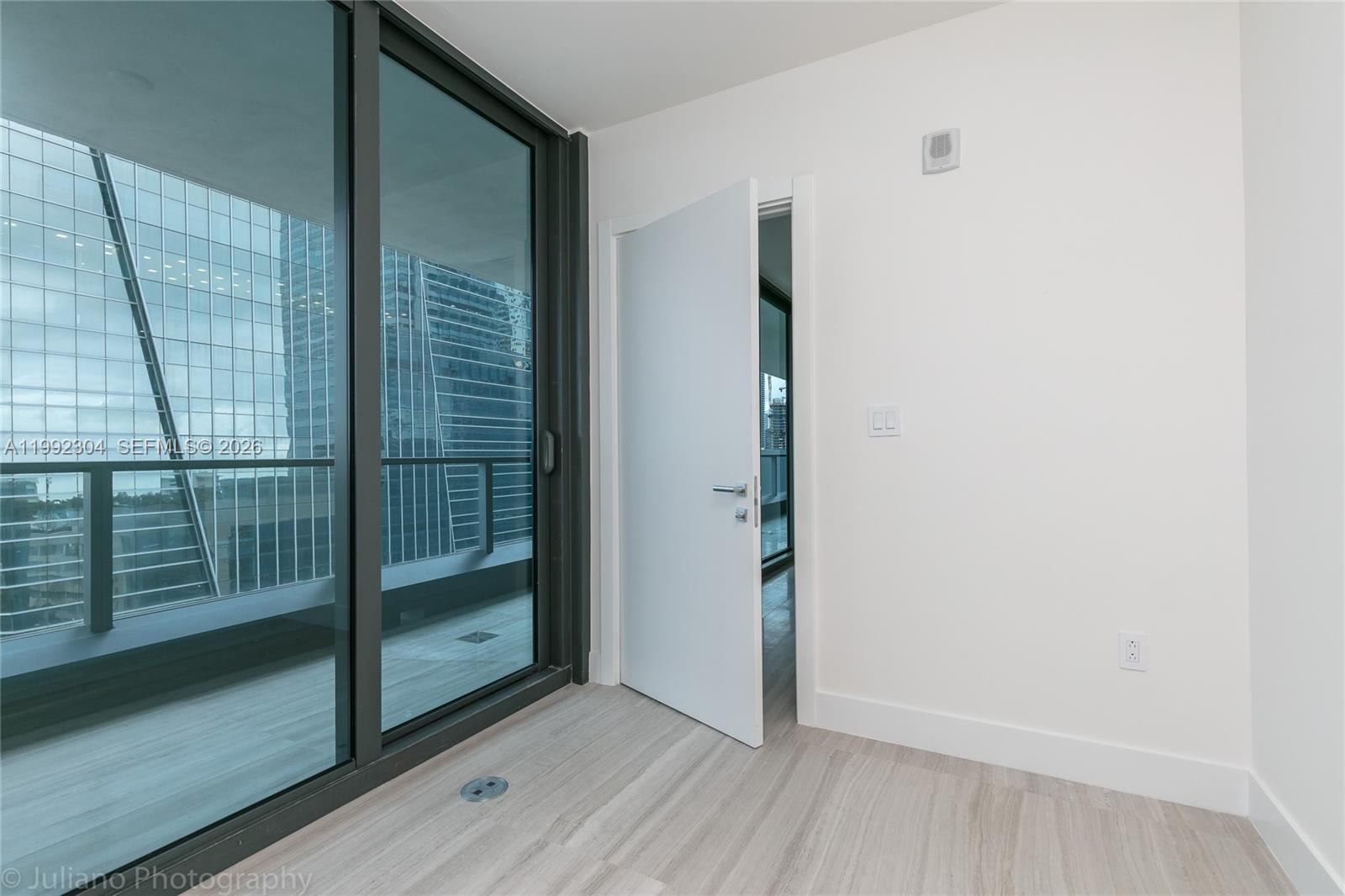 1451 Brickell Ave #905, Miami FL 33131