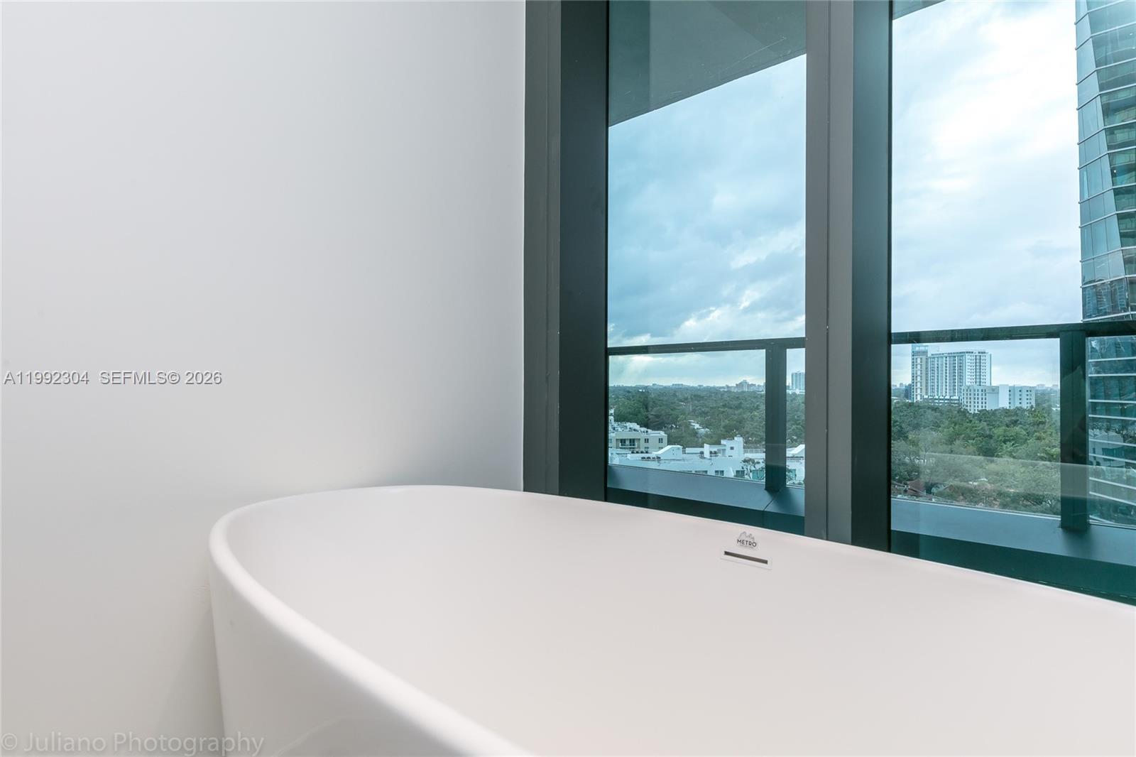 1451 Brickell Ave #905, Miami FL 33131