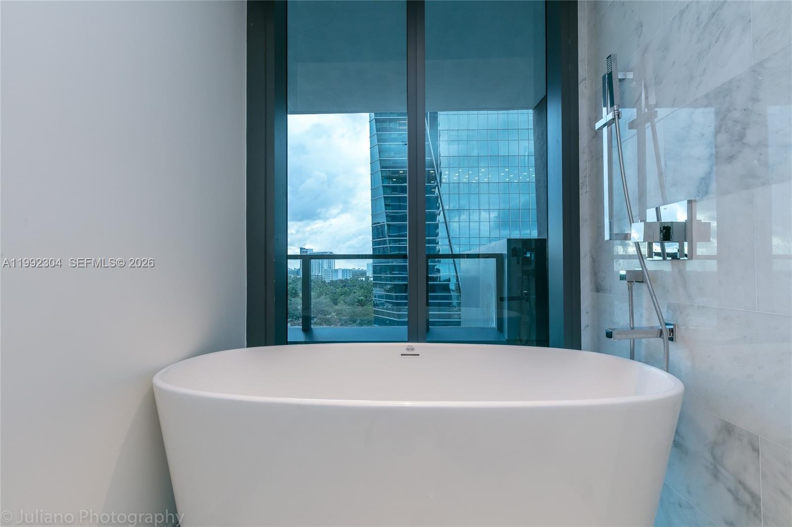 1451 Brickell Ave #905, Miami FL 33131