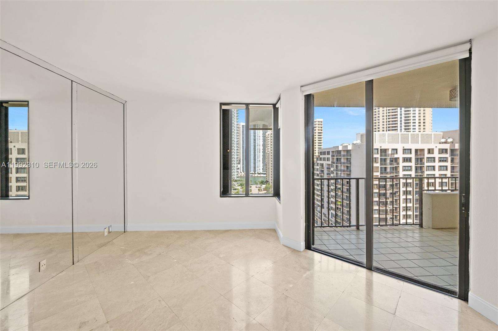 520 Brickell Key Dr #A1712, Miami FL 33131