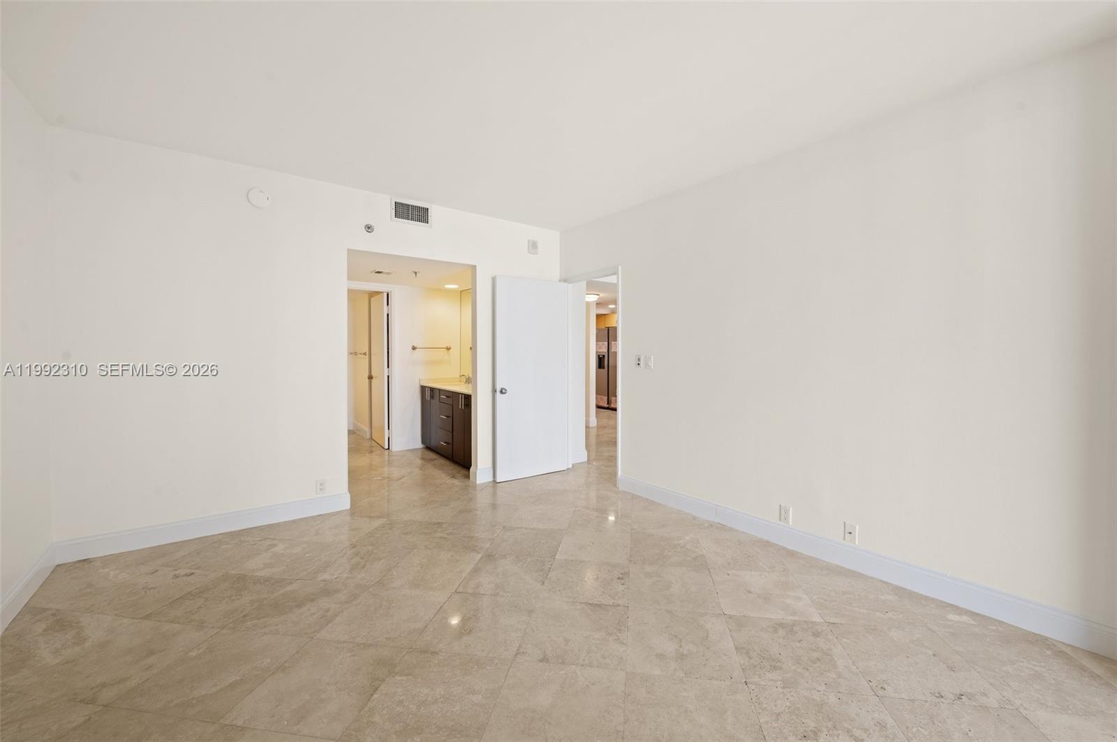 520 Brickell Key Dr #A1712, Miami FL 33131