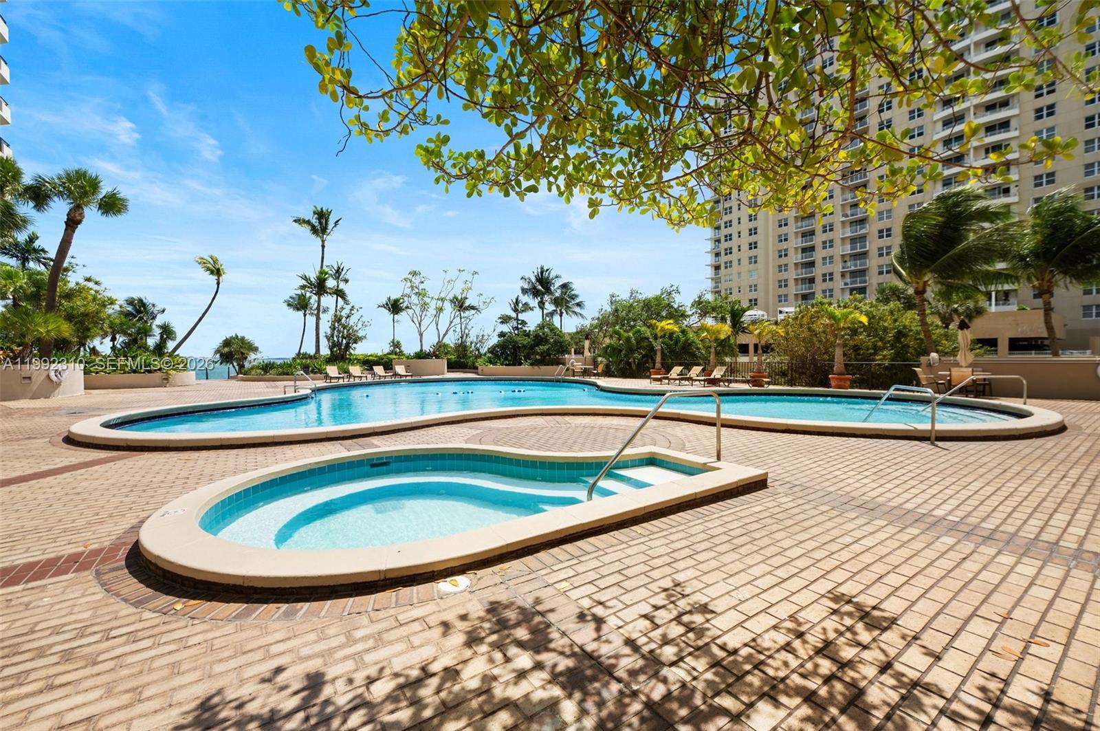 520 Brickell Key Dr #A1712, Miami FL 33131