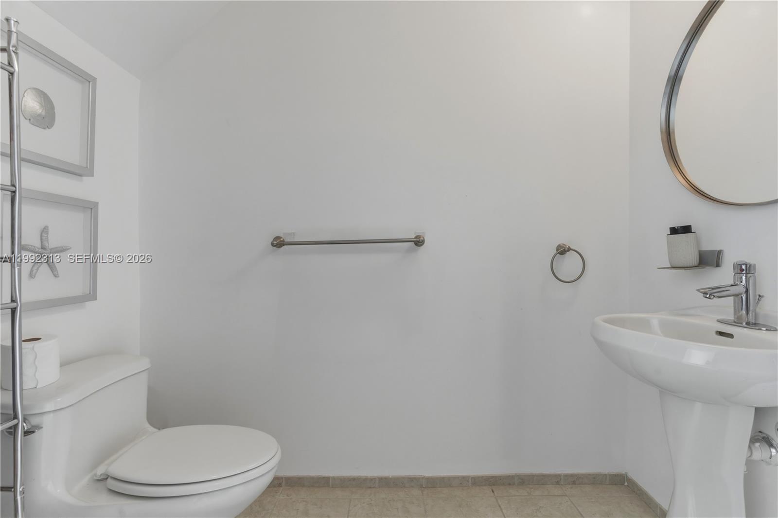 60 SW 13th St #2805, Miami FL 33130
