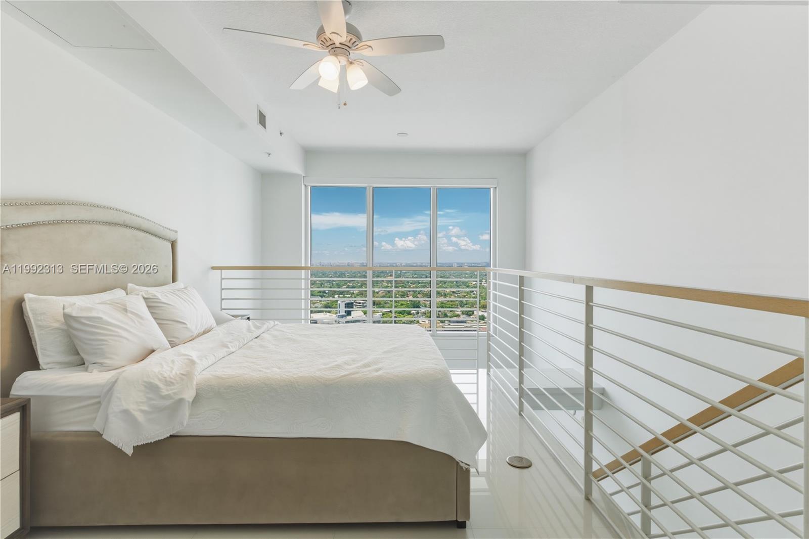 60 SW 13th St #2805, Miami FL 33130