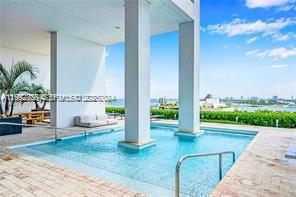 1040 Biscayne Blvd #2605, Miami FL 33132