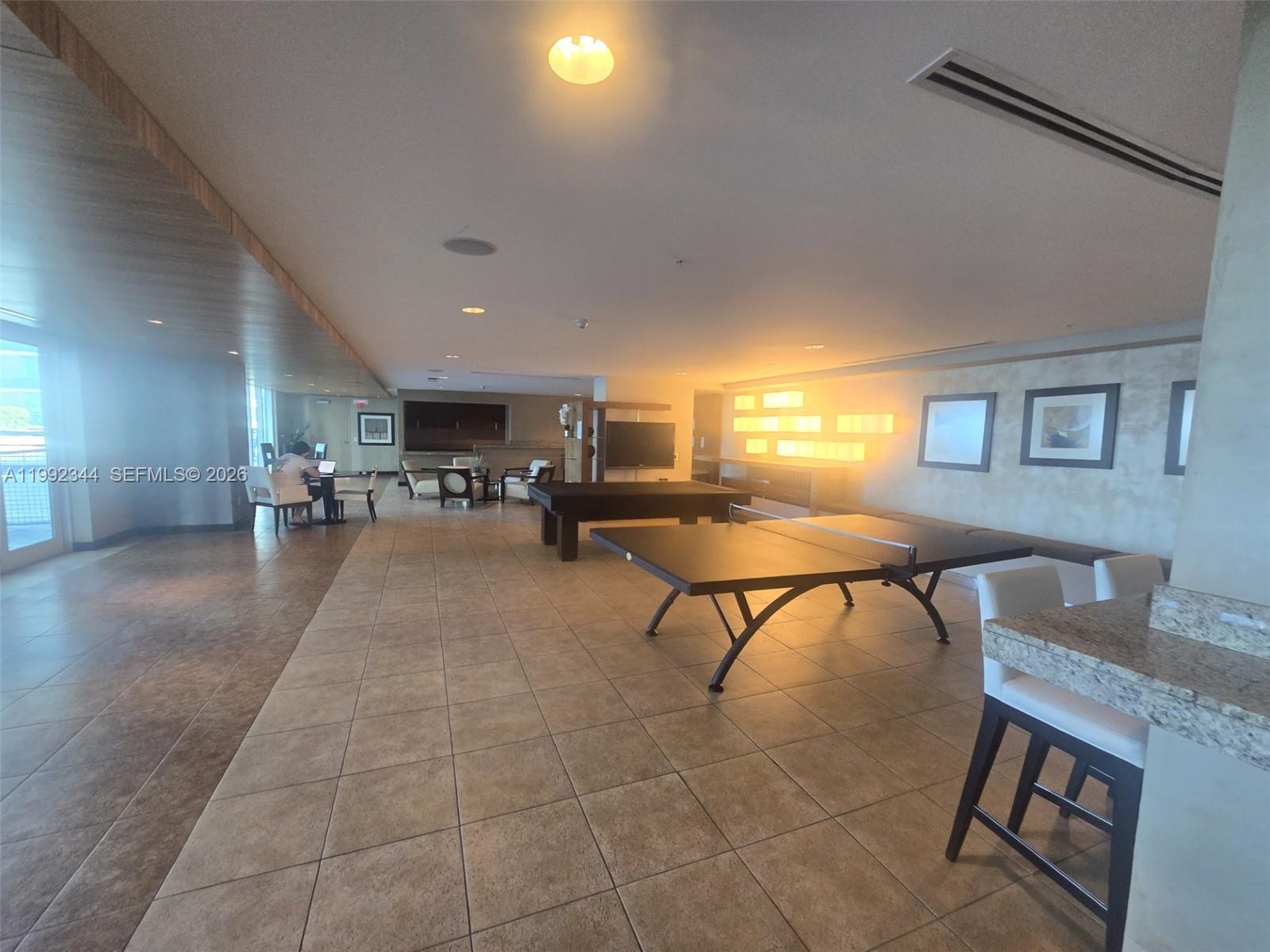 60 SW 13th St #2604, Miami FL 33130