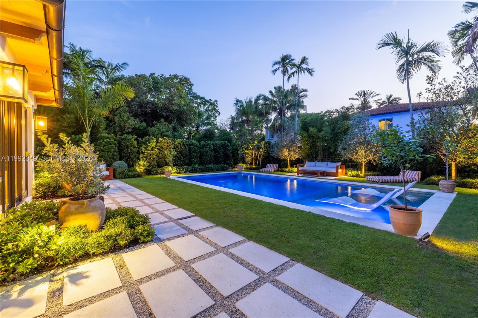 4430 Royal Palm Ave, Miami Beach FL 33140