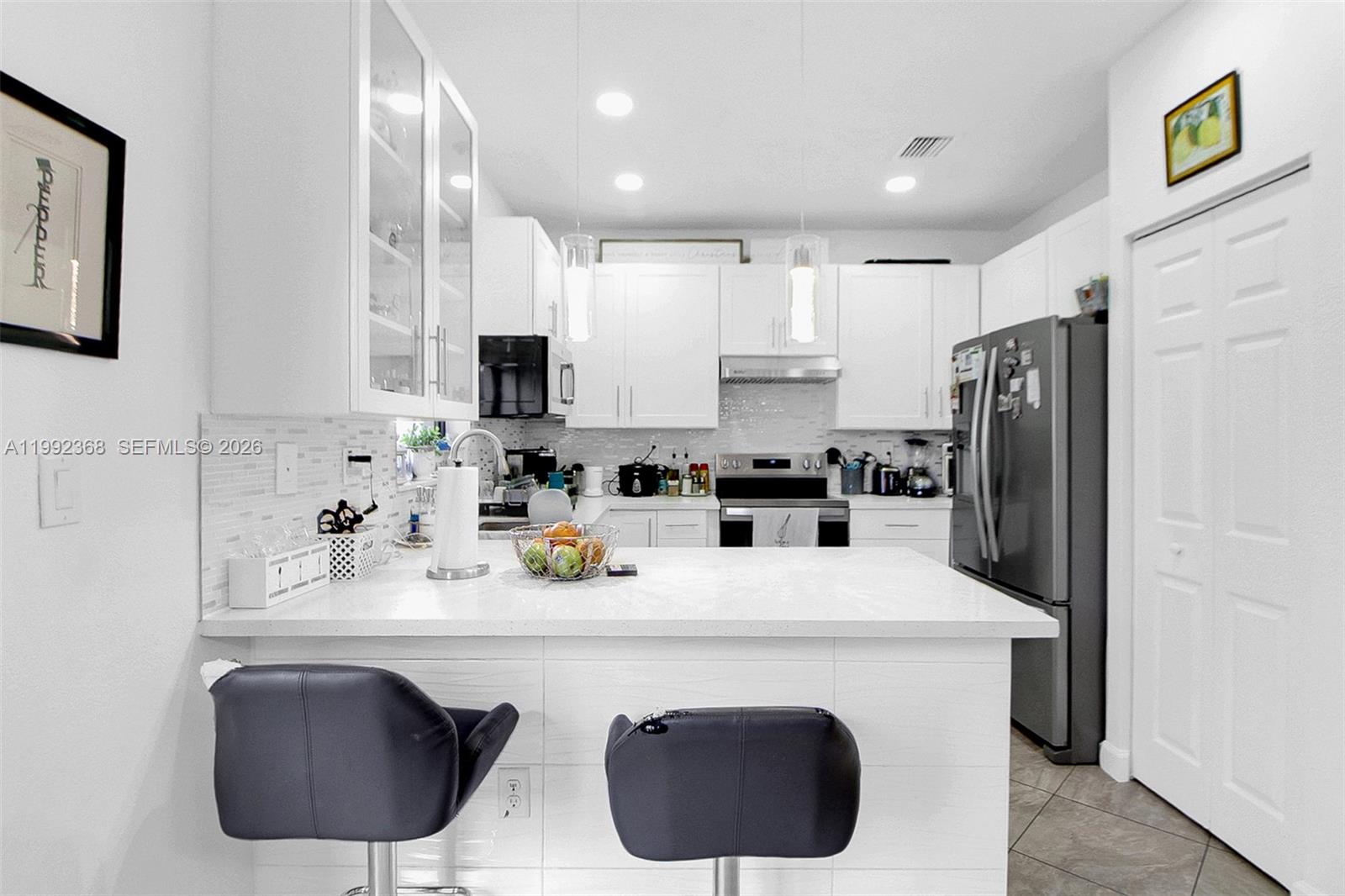 3323 W 90th Ter, Hialeah FL 33018