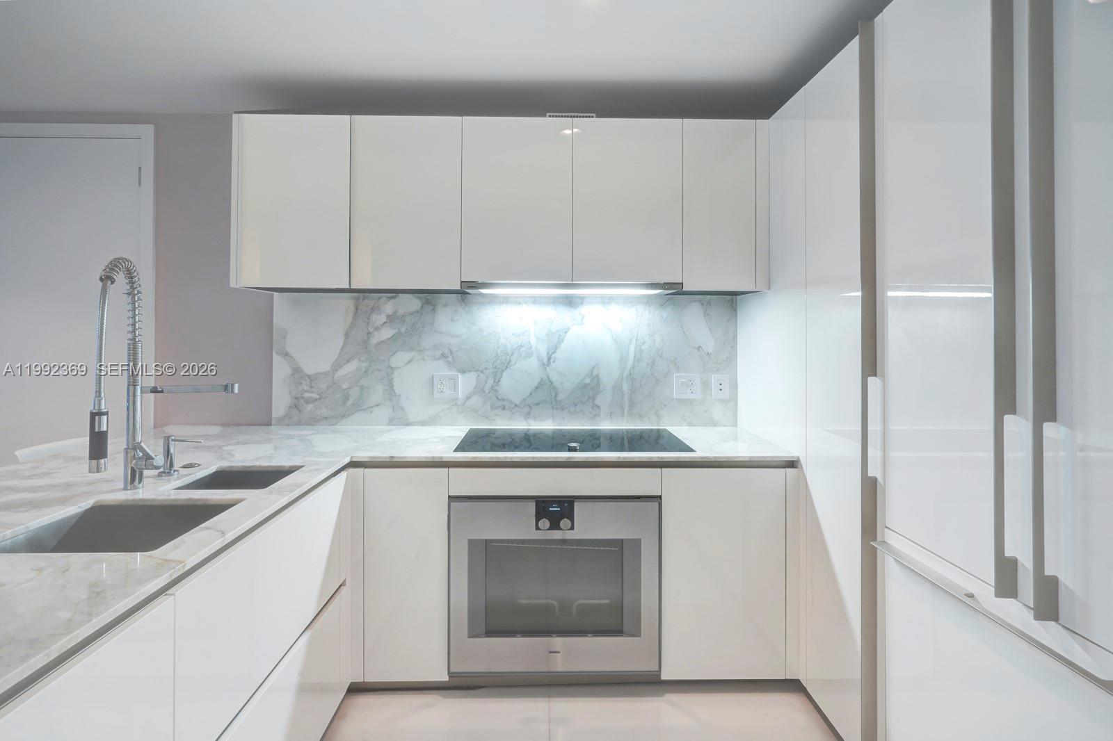 10203 Collins Ave #1005, Bal Harbour FL 33154