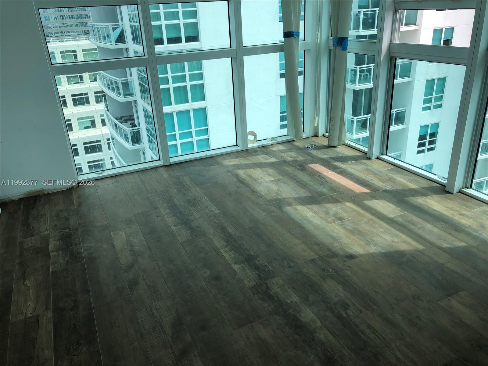 951 Brickell Ave #3900, Miami FL 33131
