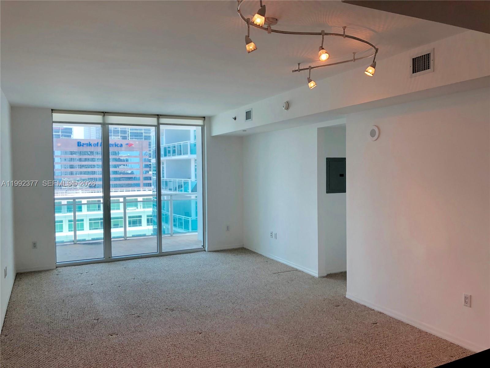 951 Brickell Ave #3900, Miami FL 33131