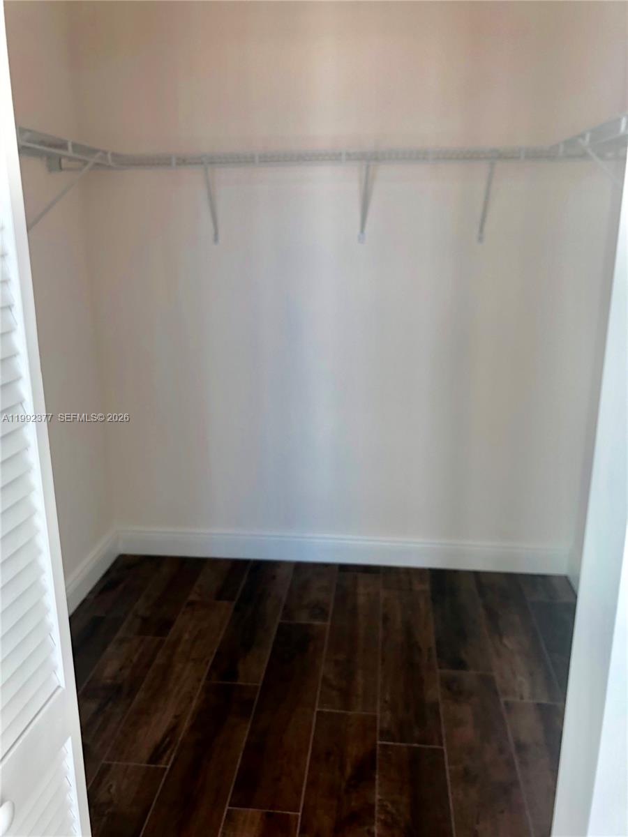 951 Brickell Ave #3900, Miami FL 33131