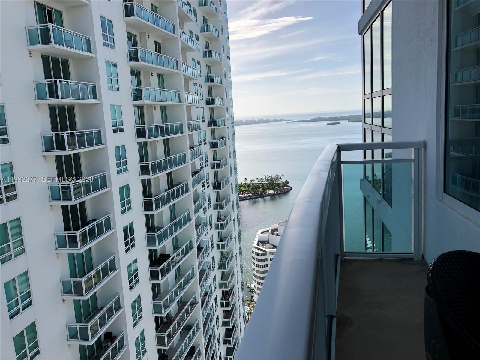 951 Brickell Ave #3900, Miami FL 33131