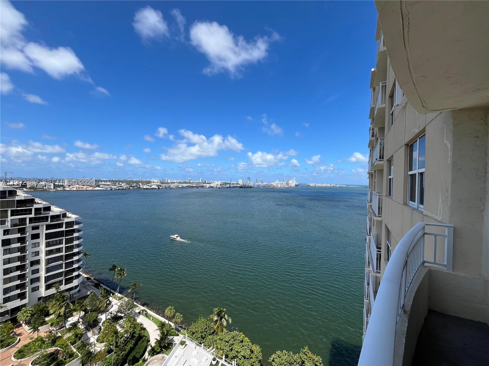 770 Claughton Island Dr #2009, Miami FL 33131