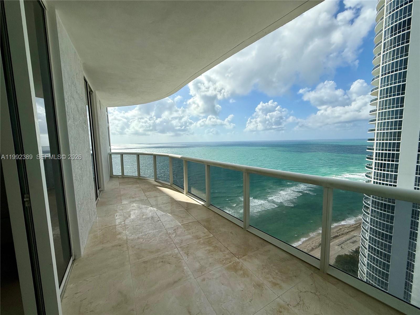 15901 Collins Ave #2802, Sunny Isles Beach FL 33160