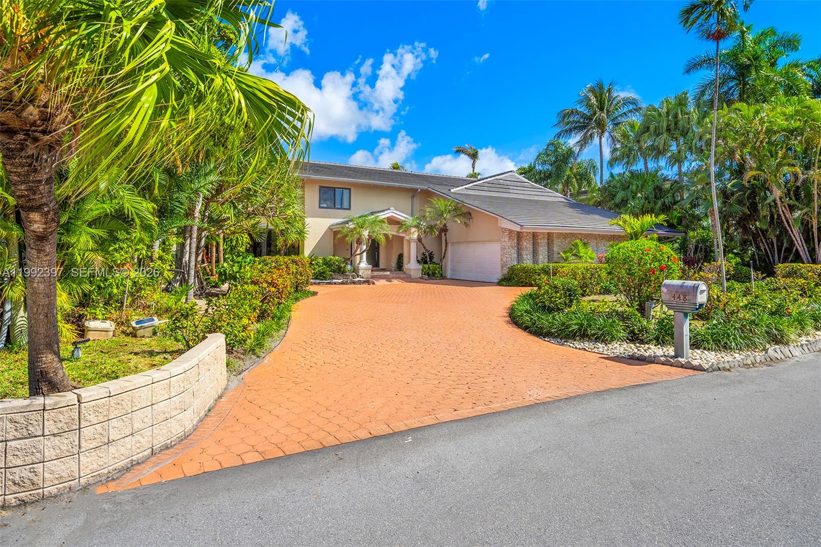 448 Poinciana Dr, Hallandale Beach FL 33009