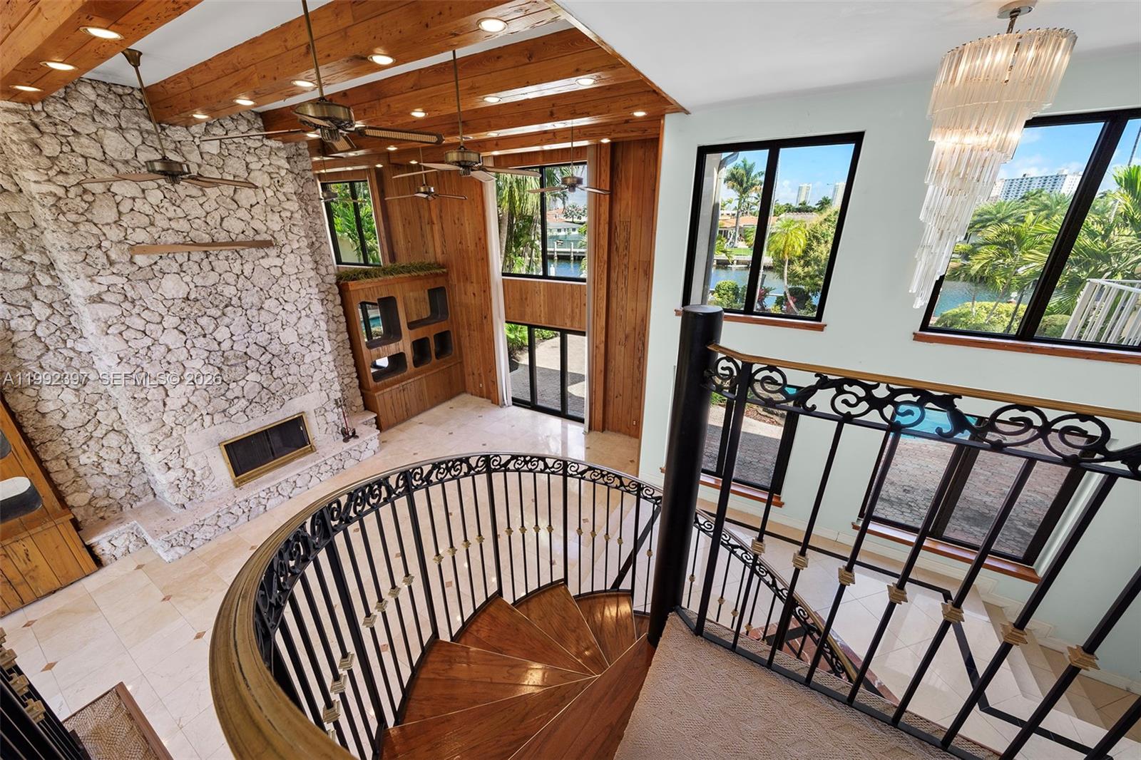 448 Poinciana Dr, Hallandale Beach FL 33009