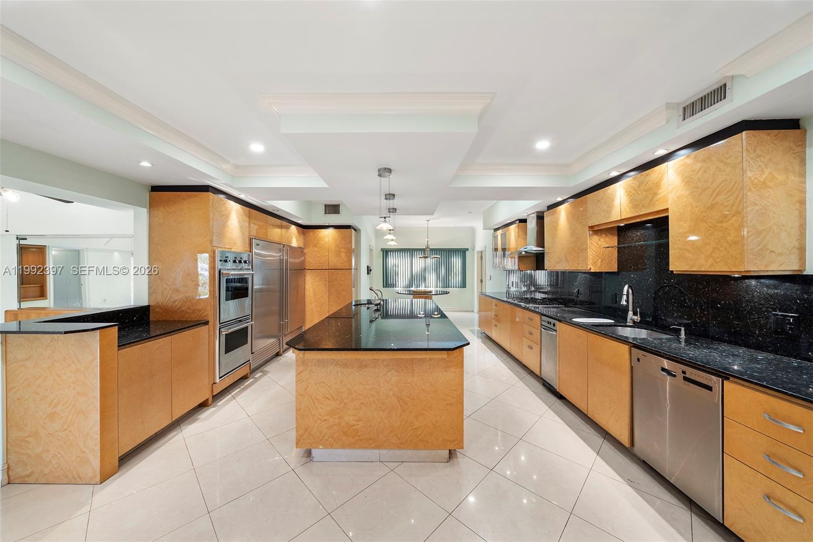 448 Poinciana Dr, Hallandale Beach FL 33009