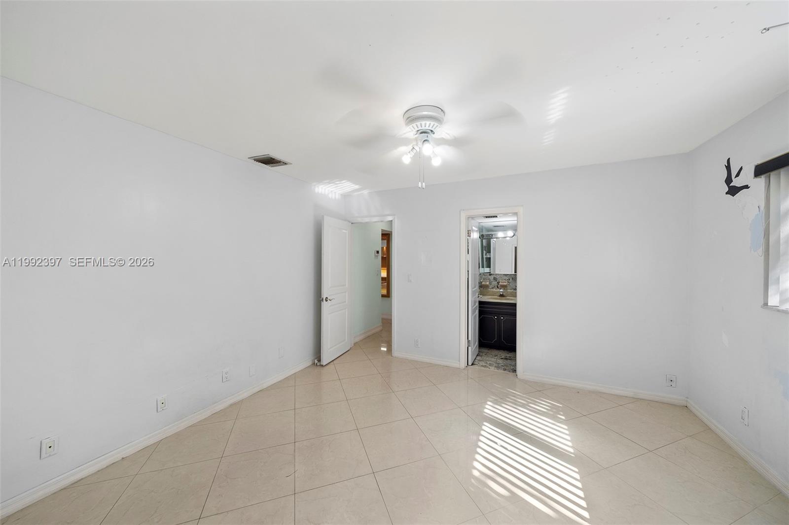 448 Poinciana Dr, Hallandale Beach FL 33009
