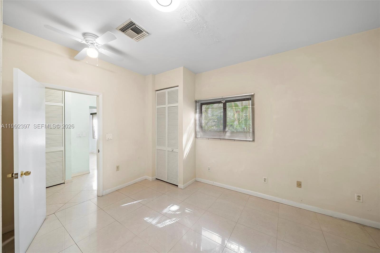 448 Poinciana Dr, Hallandale Beach FL 33009