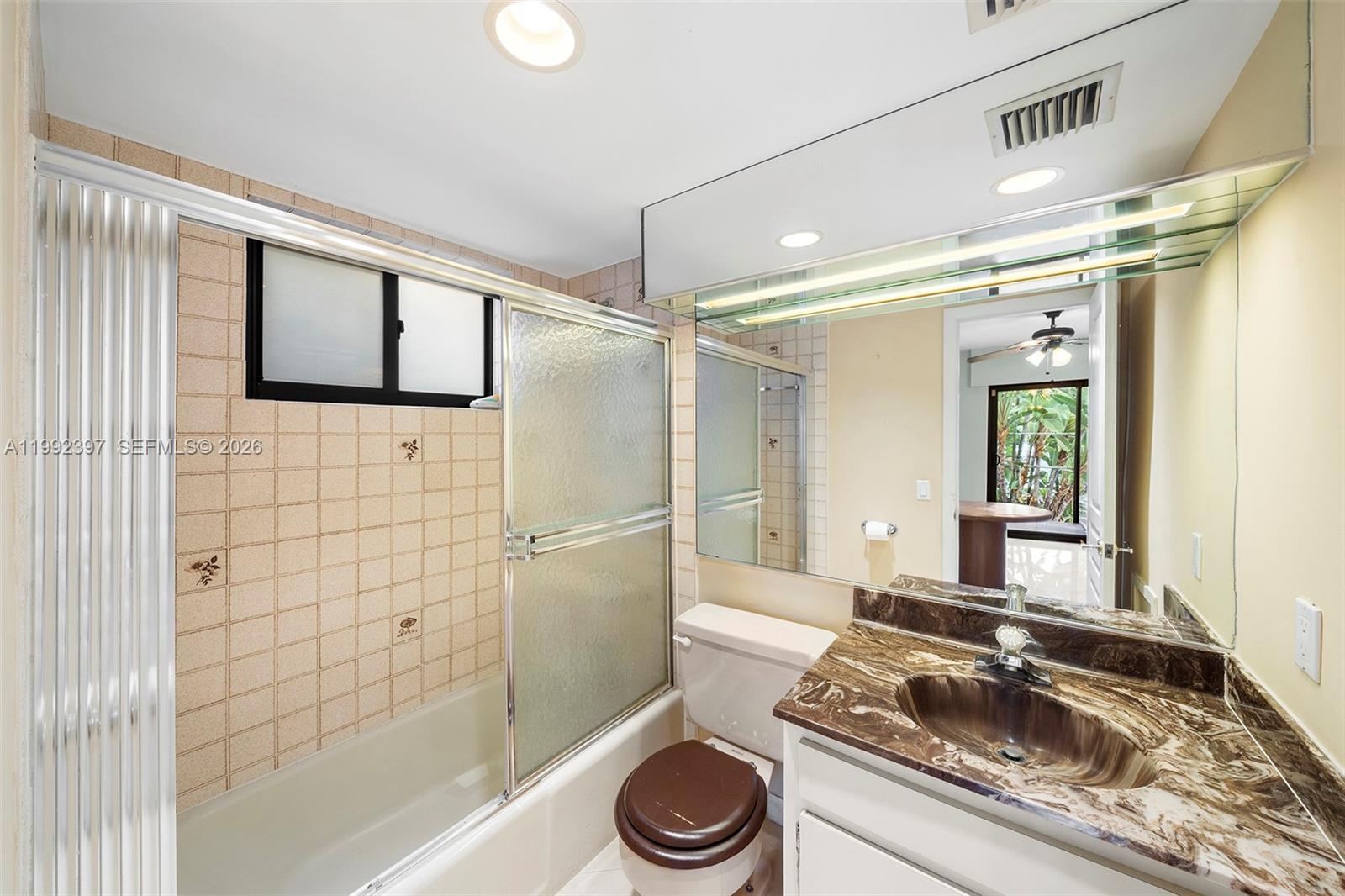 448 Poinciana Dr, Hallandale Beach FL 33009