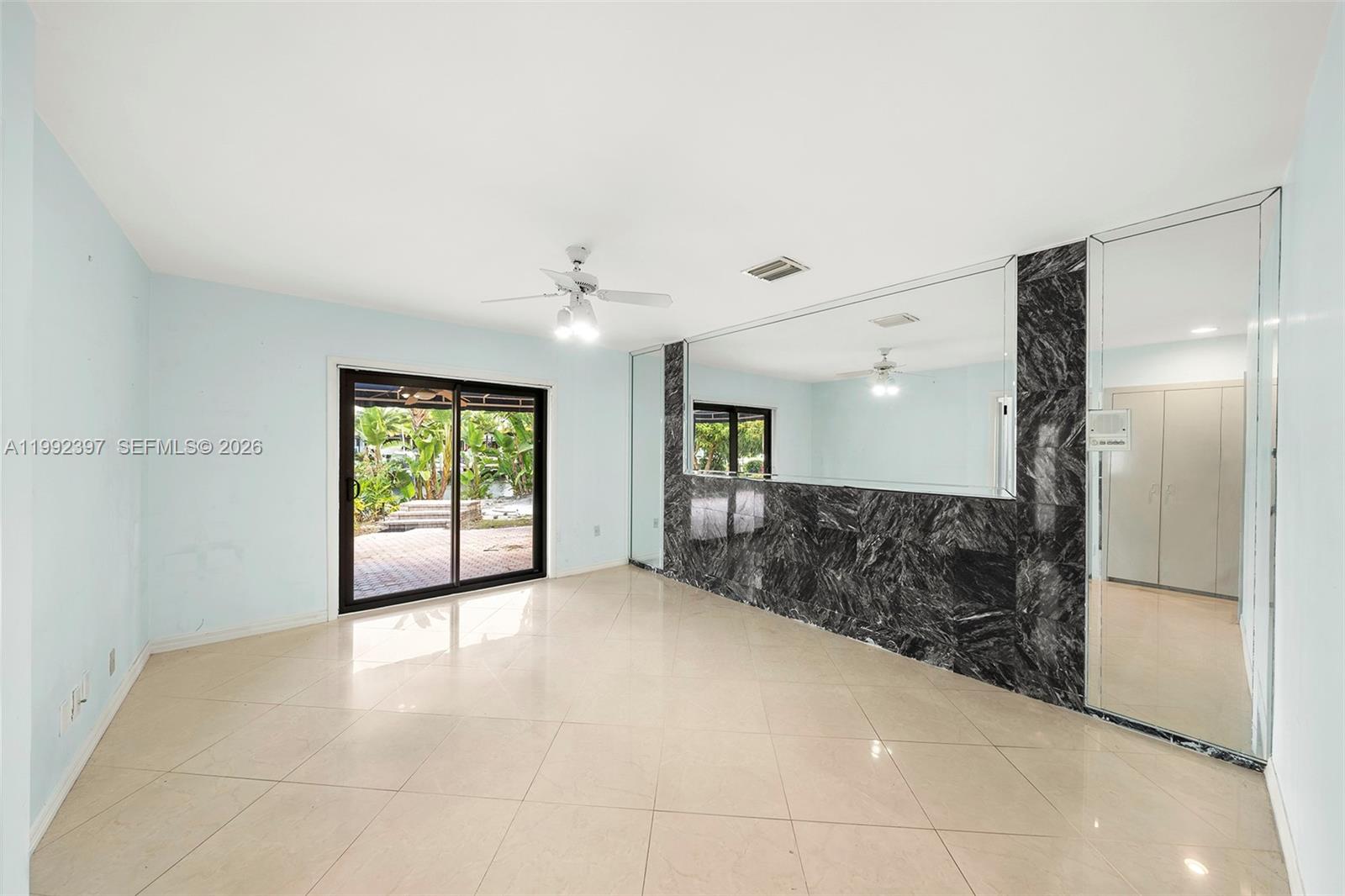 448 Poinciana Dr, Hallandale Beach FL 33009