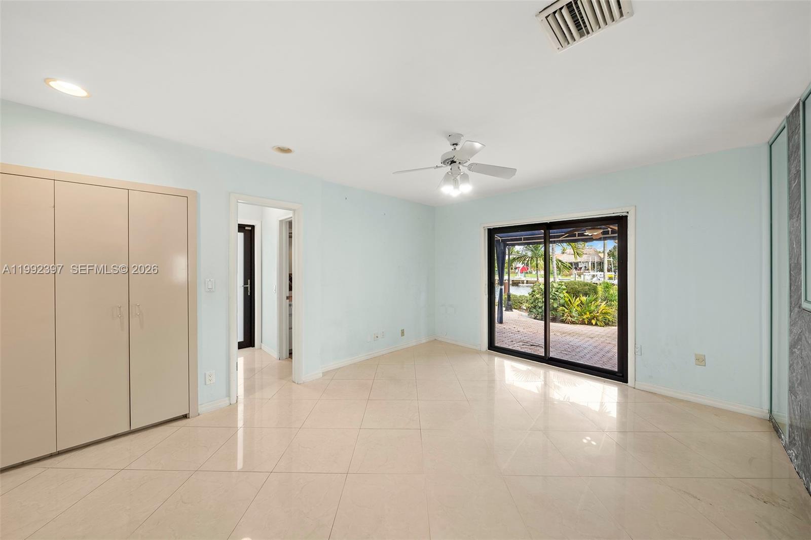 448 Poinciana Dr, Hallandale Beach FL 33009
