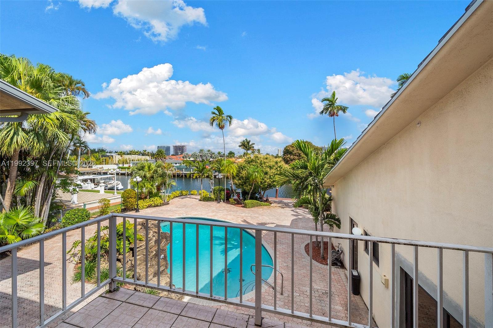 448 Poinciana Dr, Hallandale Beach FL 33009
