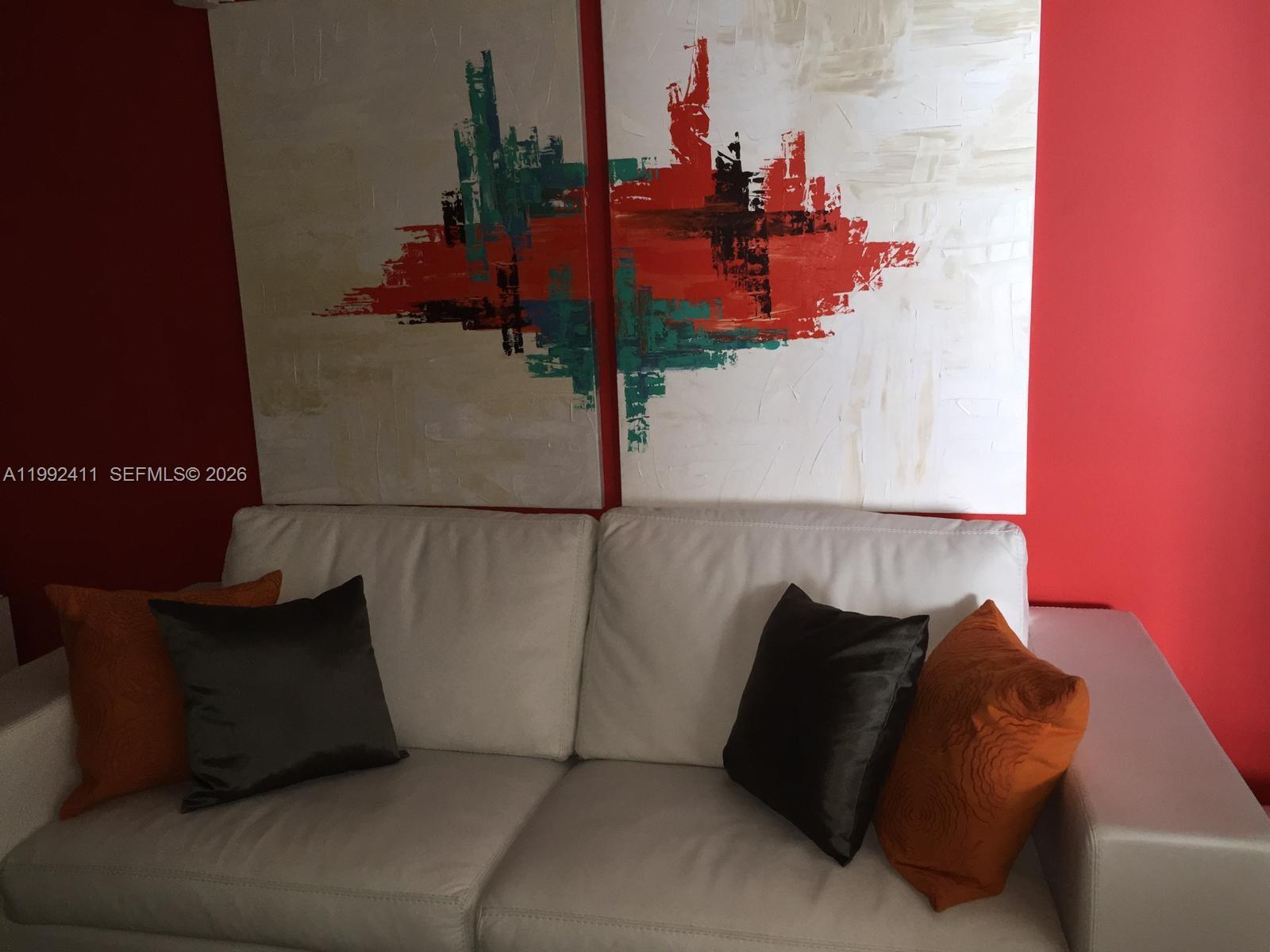 465 Brickell Ave #5605, Miami FL 33131