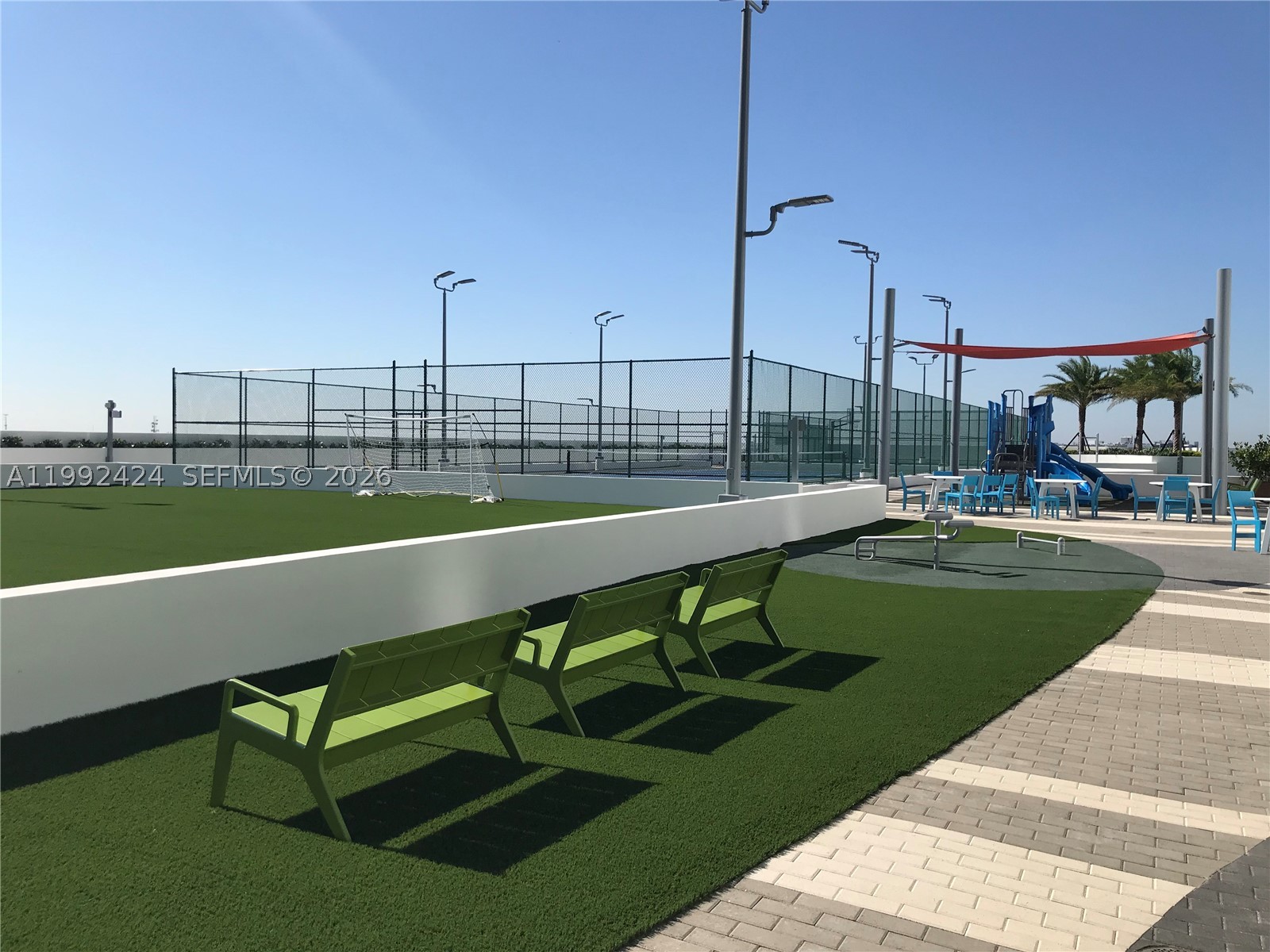 16385 Biscayne Blvd #2206, North Miami Beach FL 33160