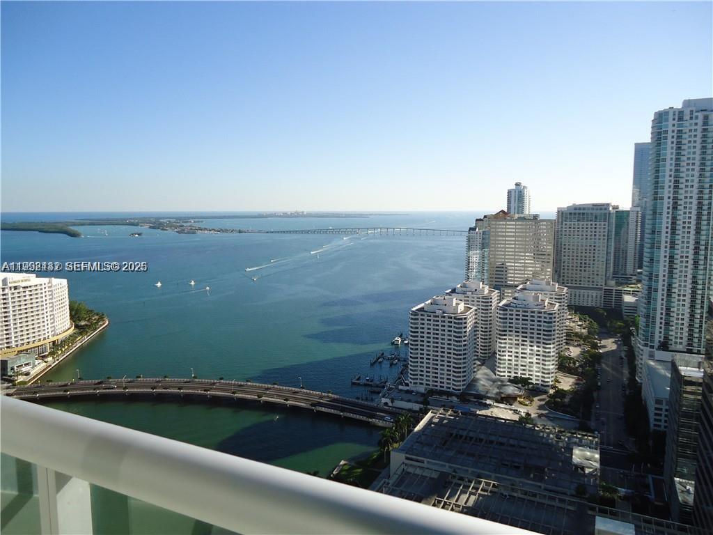 495 Brickell Ave #3909, Miami FL 33131