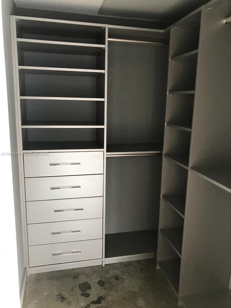 151 SE 1st St #2509, Miami FL 33131