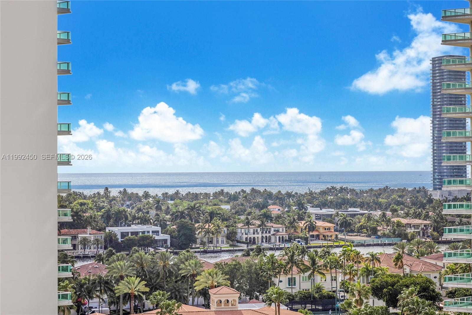 20000 E Country Club Dr #1211, Aventura FL 33180