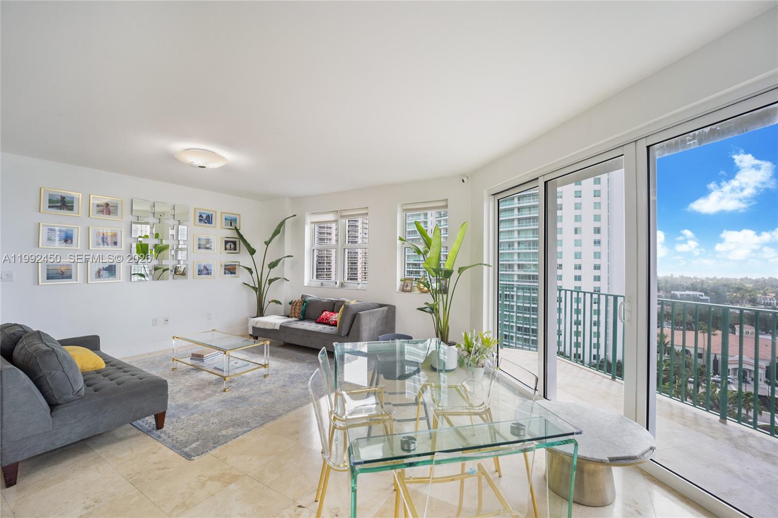 20000 E Country Club Dr #1211, Aventura FL 33180