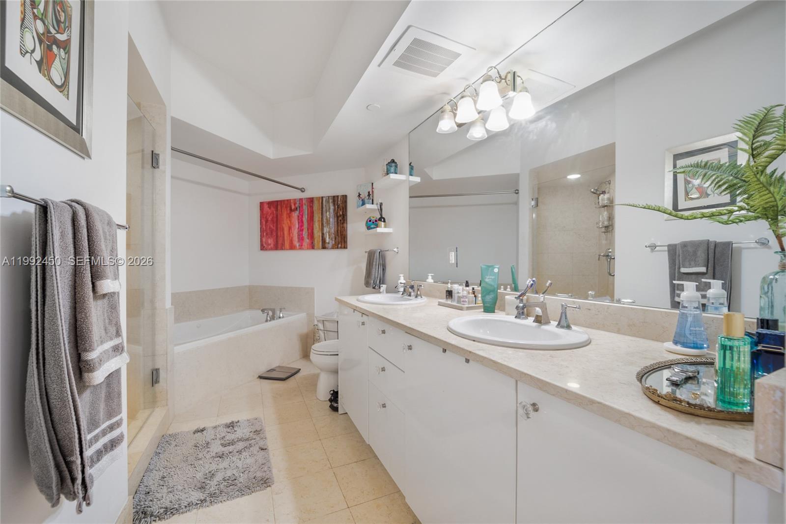 20000 E Country Club Dr #1211, Aventura FL 33180