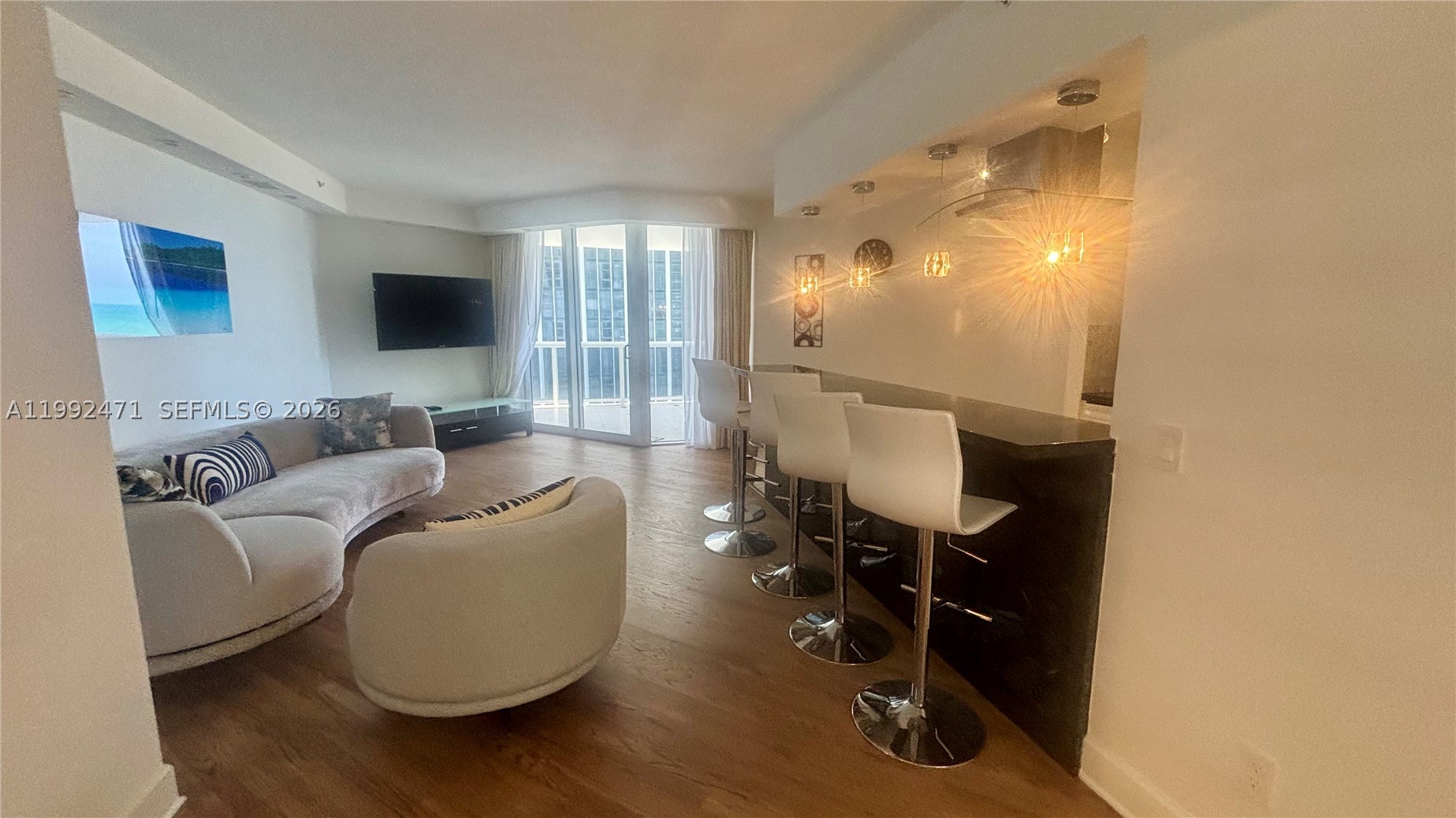 4779 Collins Ave #808, Miami Beach FL 33140