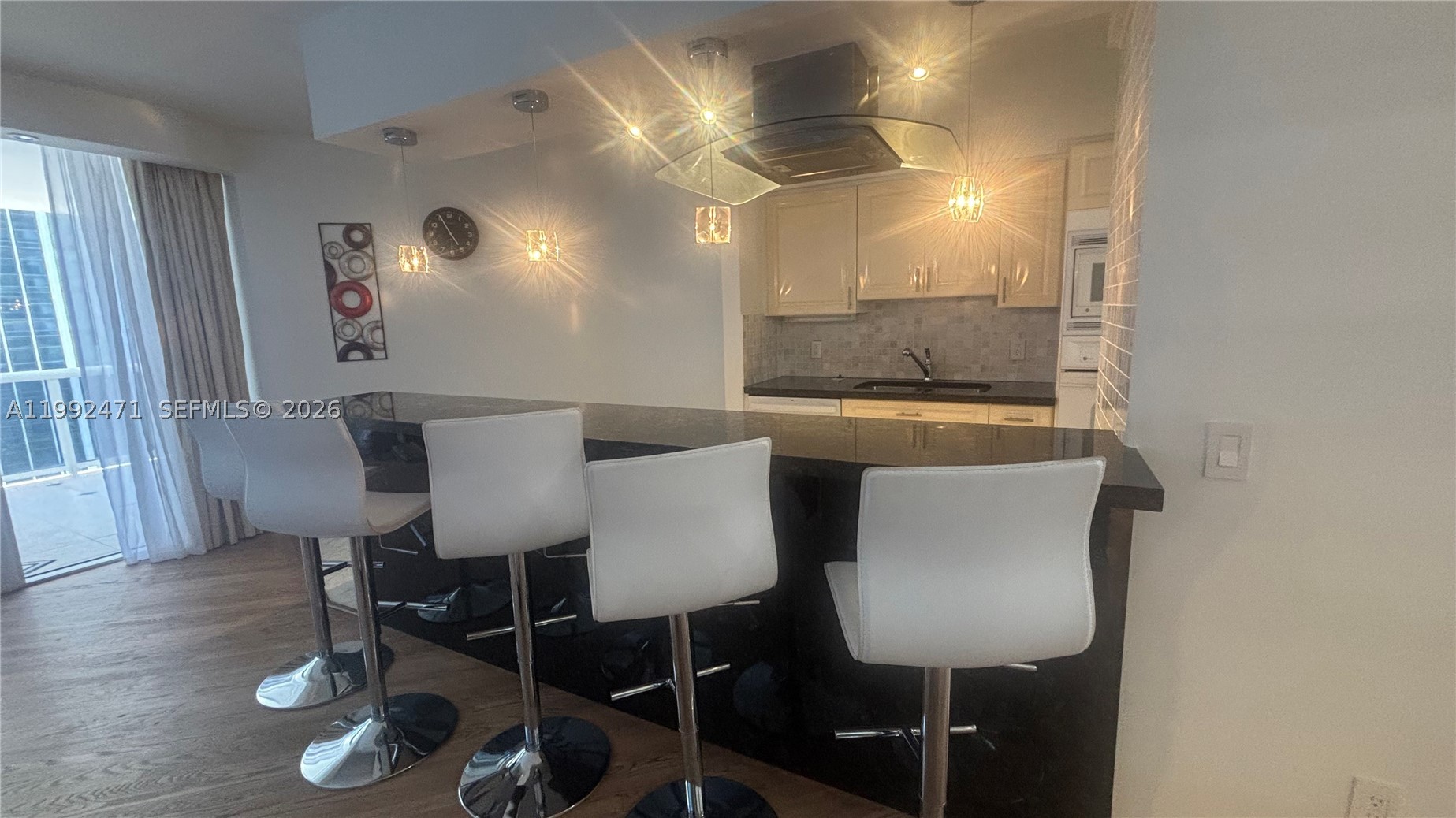 4779 Collins Ave #808, Miami Beach FL 33140
