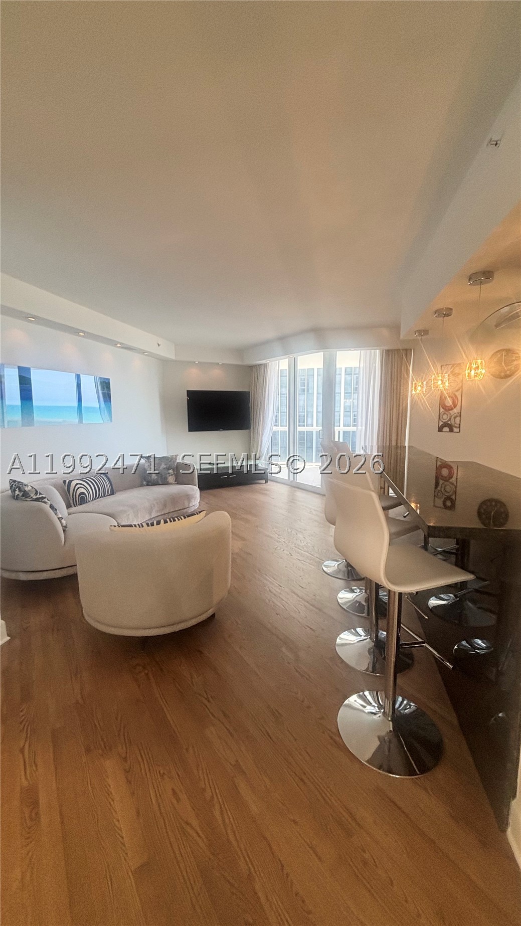 4779 Collins Ave #808, Miami Beach FL 33140