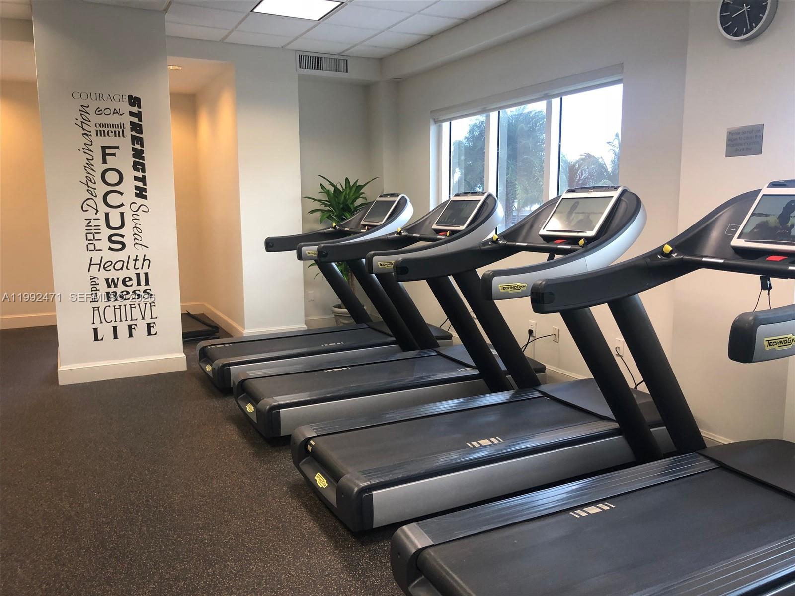 4779 Collins Ave #808, Miami Beach FL 33140
