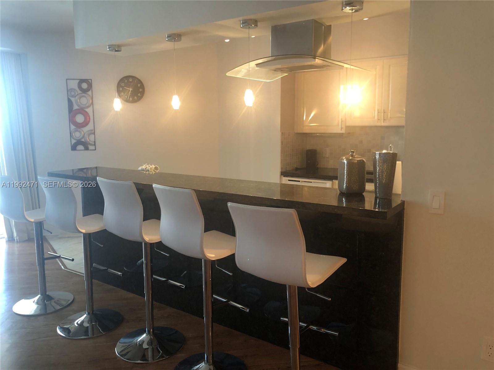 4779 Collins Ave #808, Miami Beach FL 33140