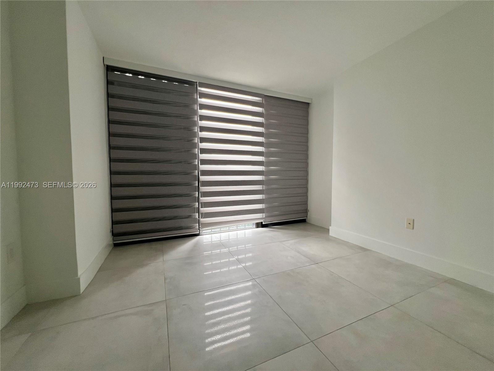 2333 Brickell Ave #2310, Miami FL 33129