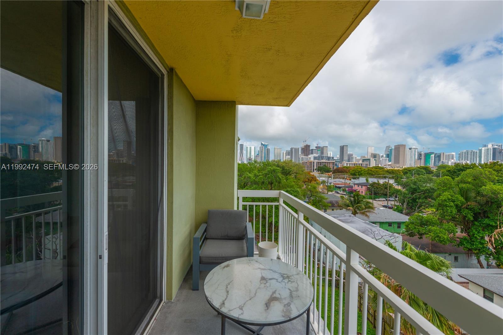 816 NW 11th St #606, Miami FL 33136