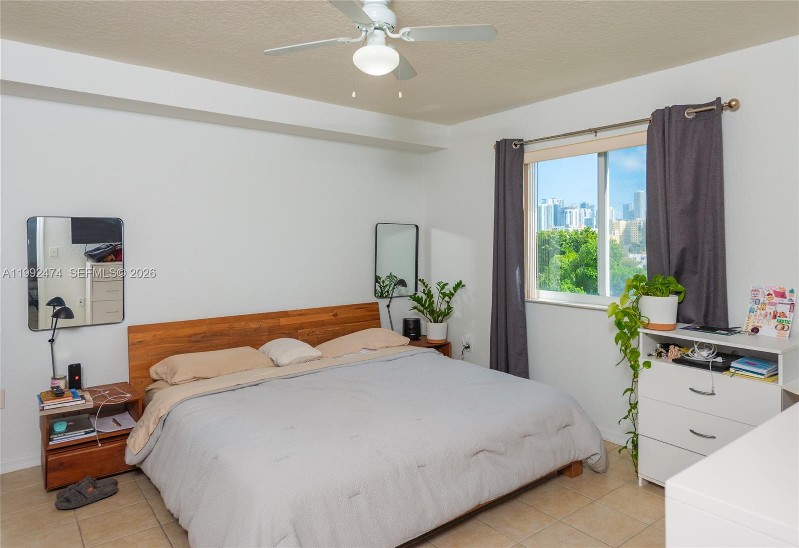 816 NW 11th St #606, Miami FL 33136