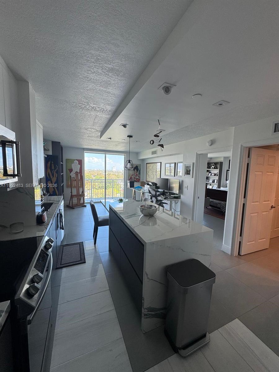 3000 Coral Way #919, Miami FL 33145