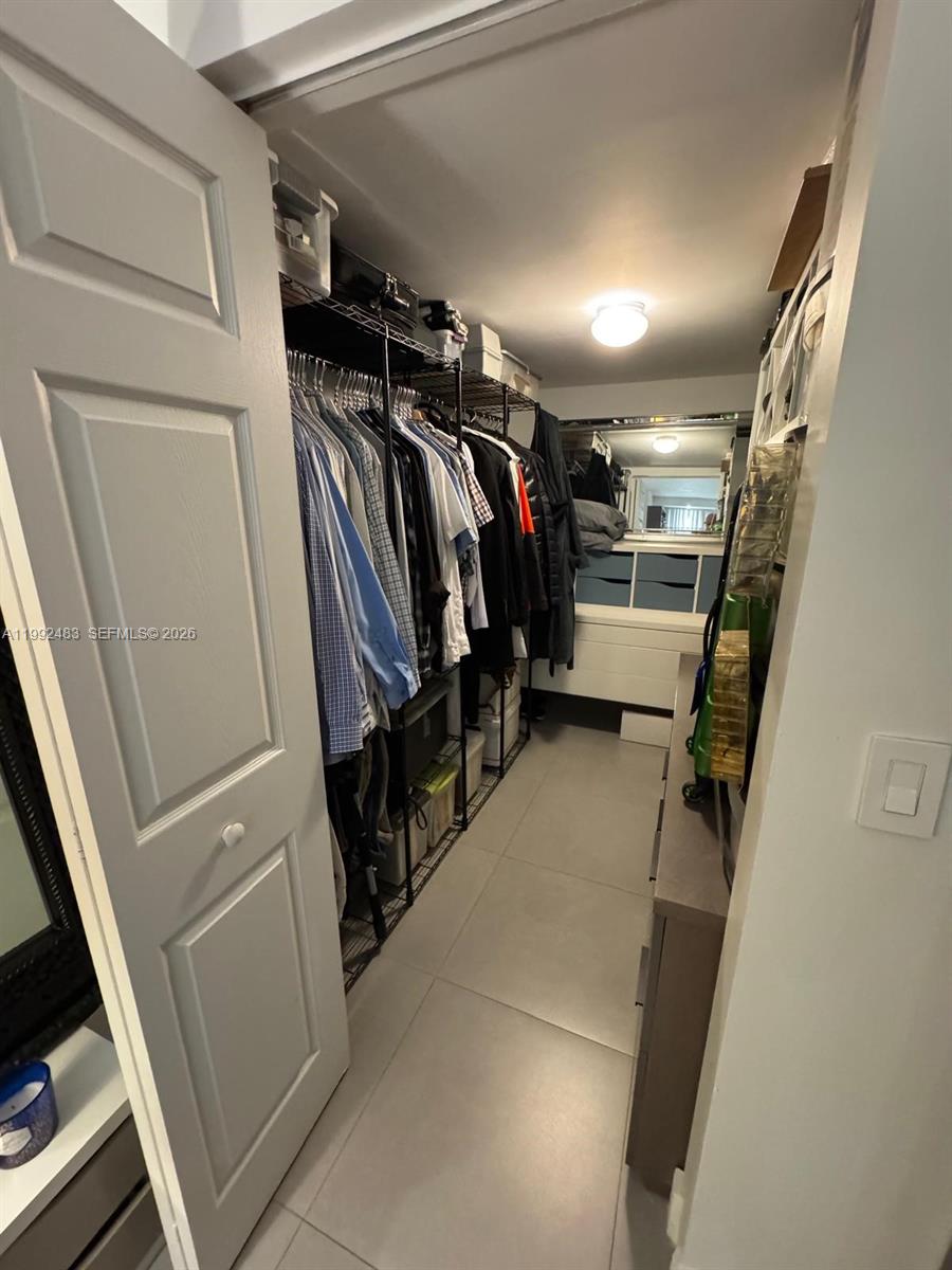 3000 Coral Way #919, Miami FL 33145